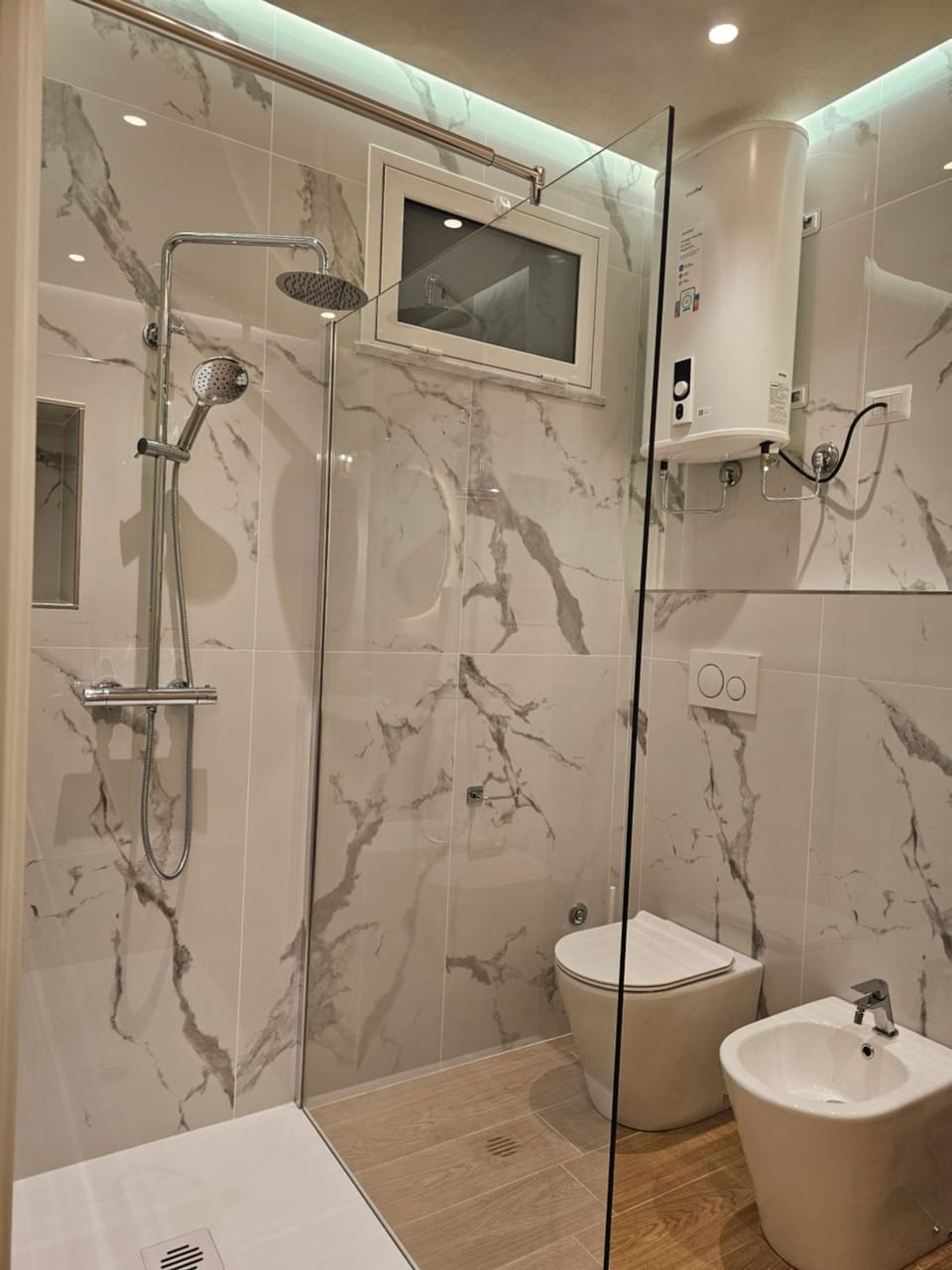 Shower, Bathroom