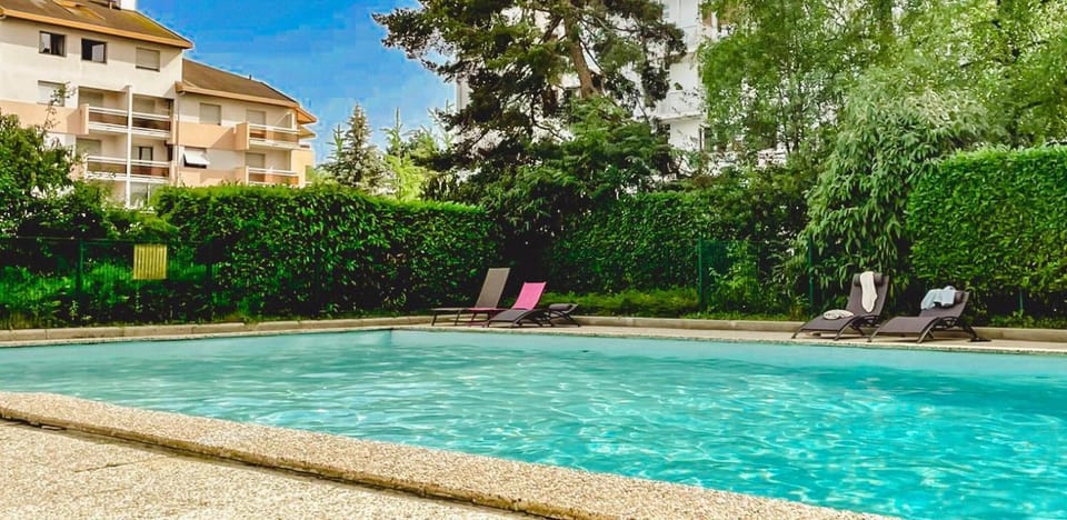 Kusmi Love proche du lac Apartment in Annecy