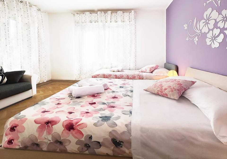 GuestHost - Casa Barbara near Venice free park Apartment in Venice