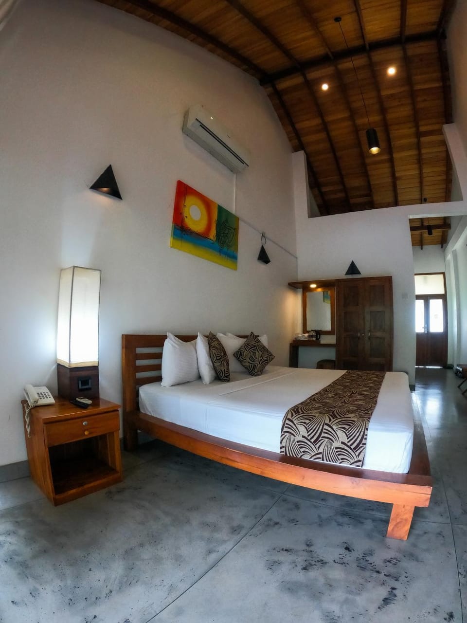 Bed, Photo of the whole room, Bedroom, air conditioner