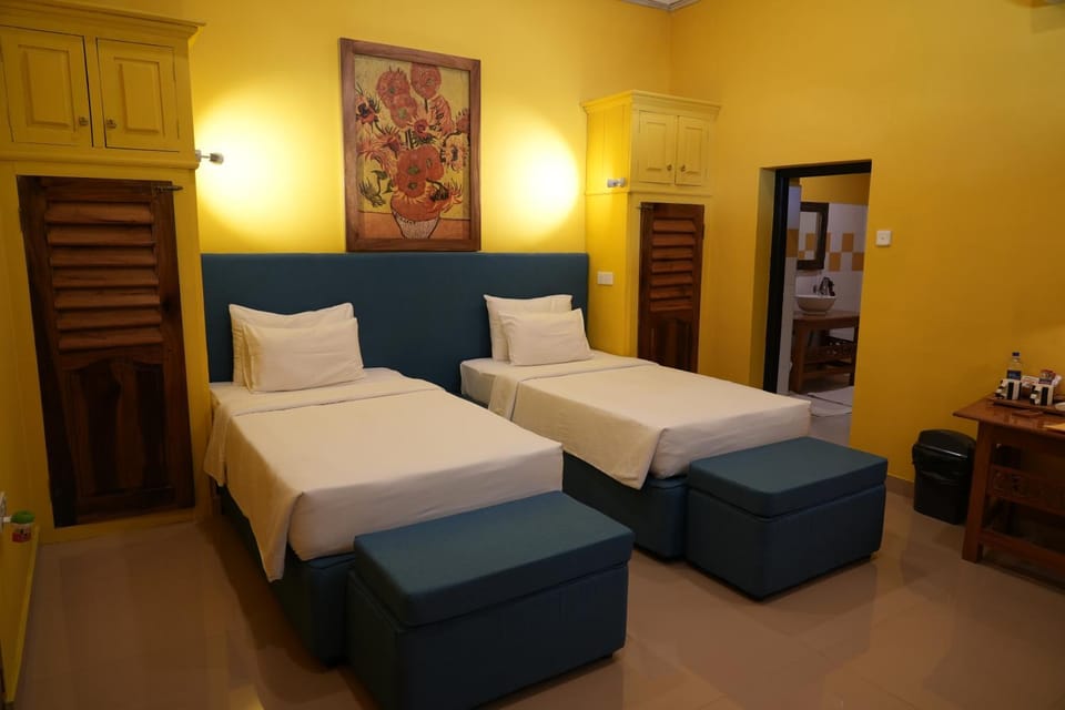 Bed, Photo of the whole room