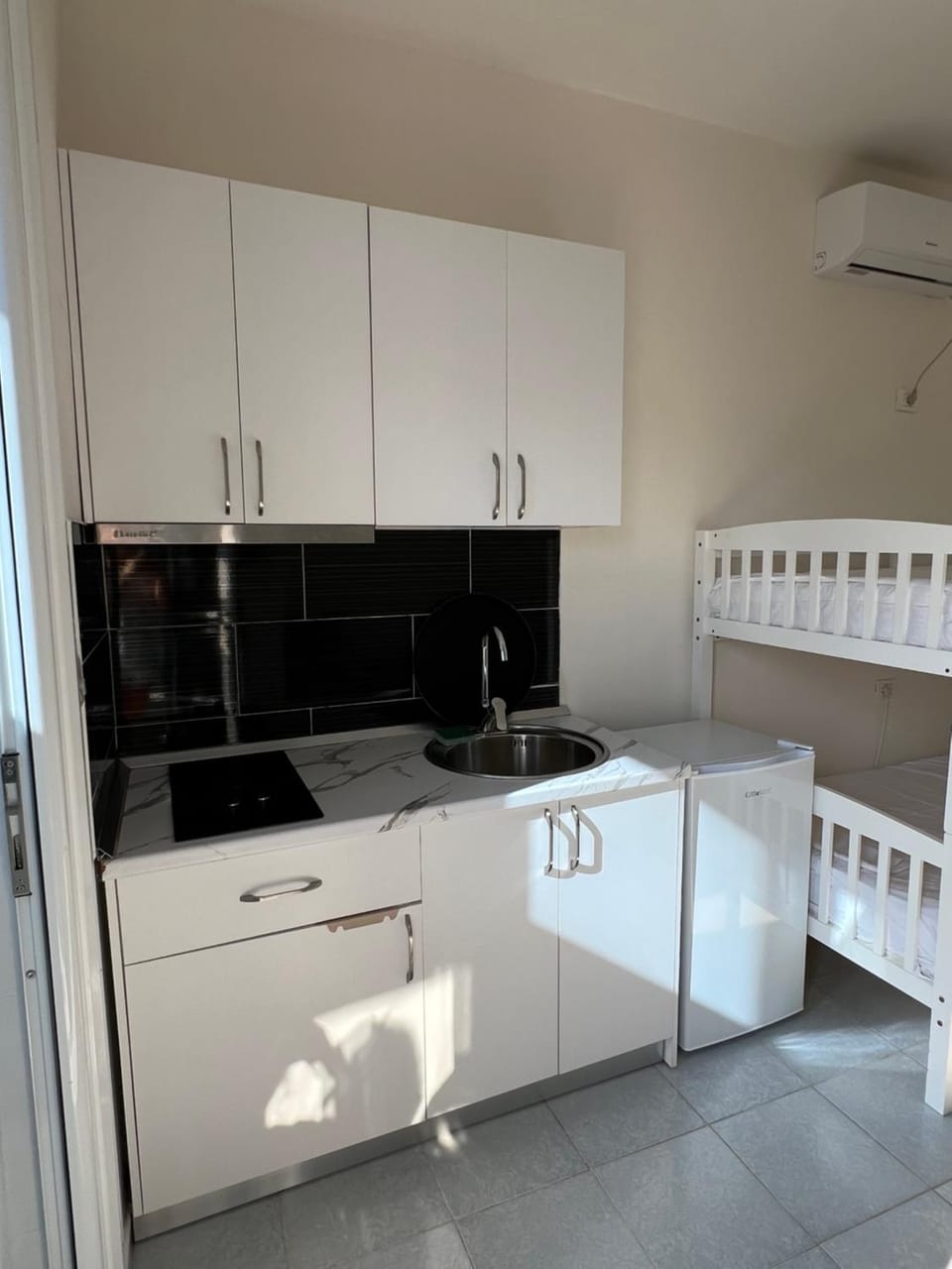 Kitchen or kitchenette, stove