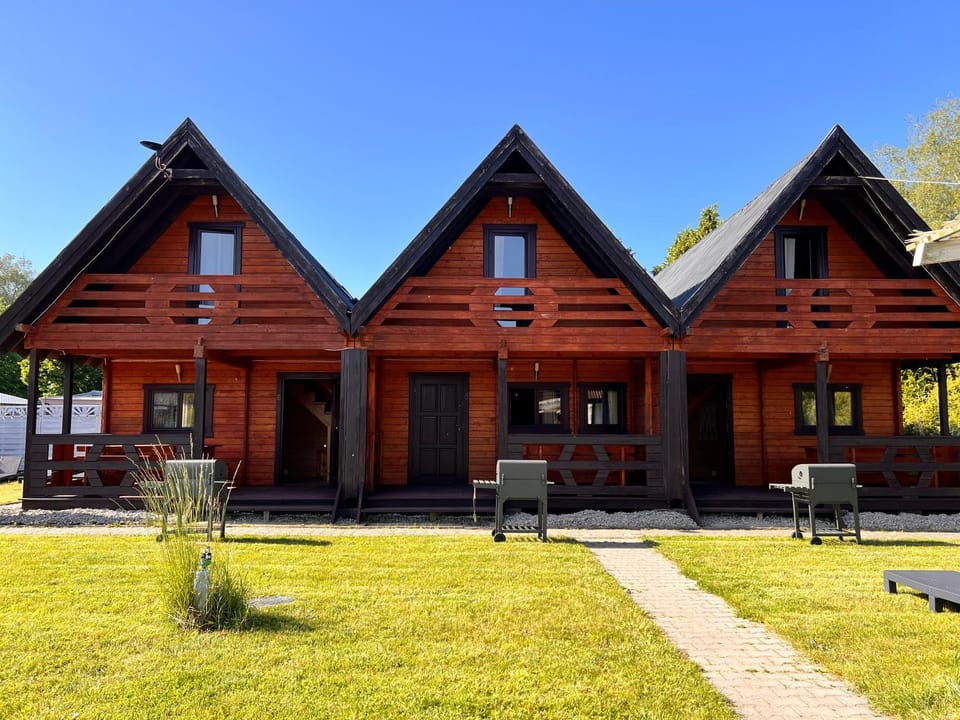 Property building, BBQ facilities, BBQ facilities