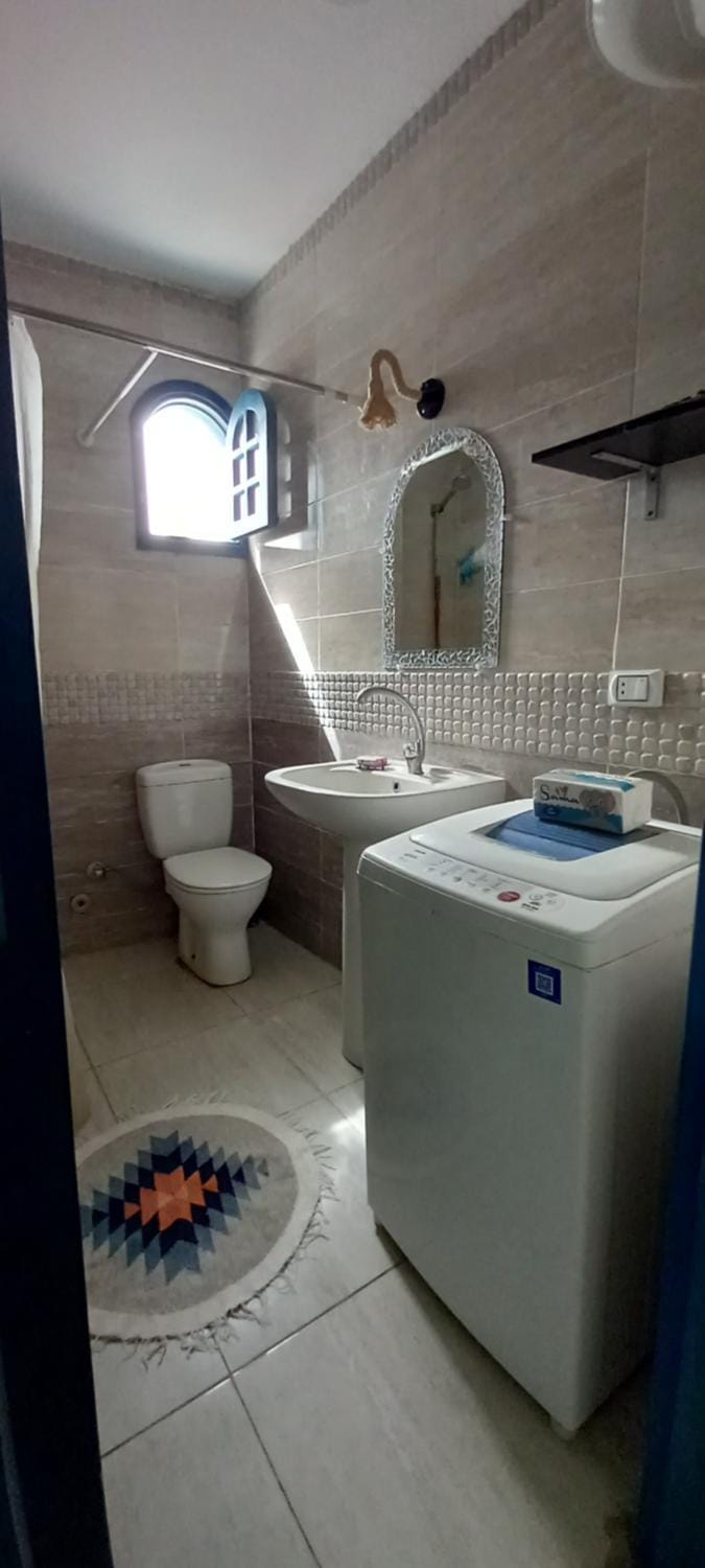 Shower, Toilet, washing machine