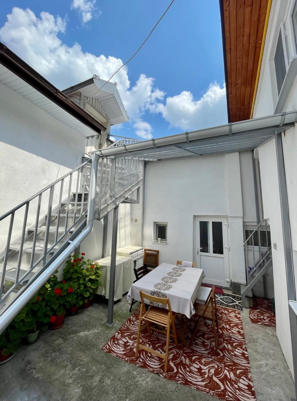 Patio, Balcony/Terrace