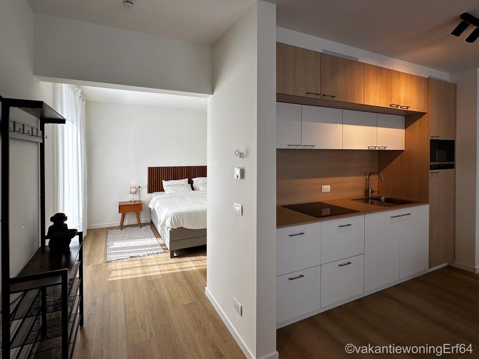 Bed, Kitchen or kitchenette, Bedroom, oven, stove, wardrobe