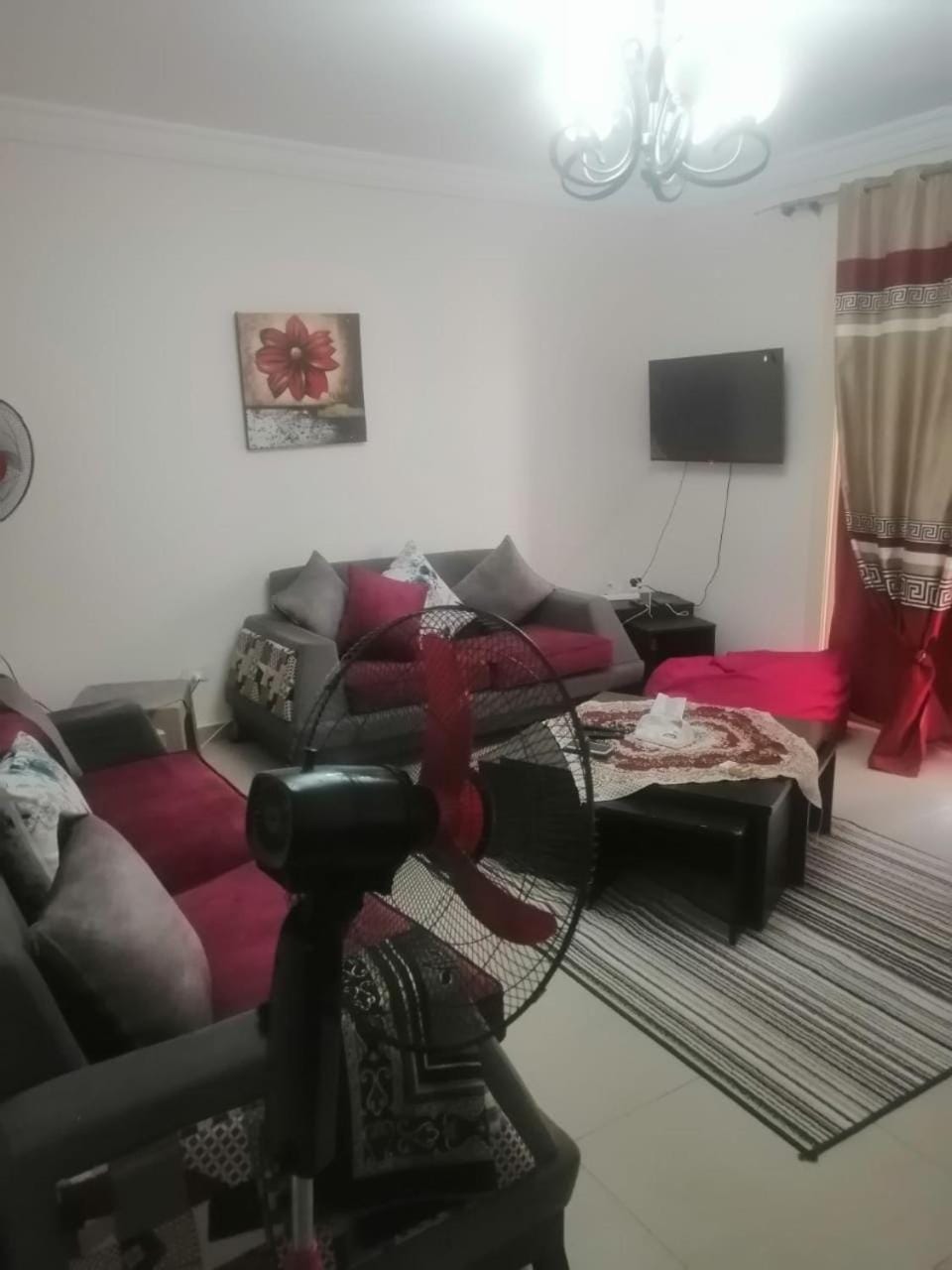 Communal lounge/ TV room