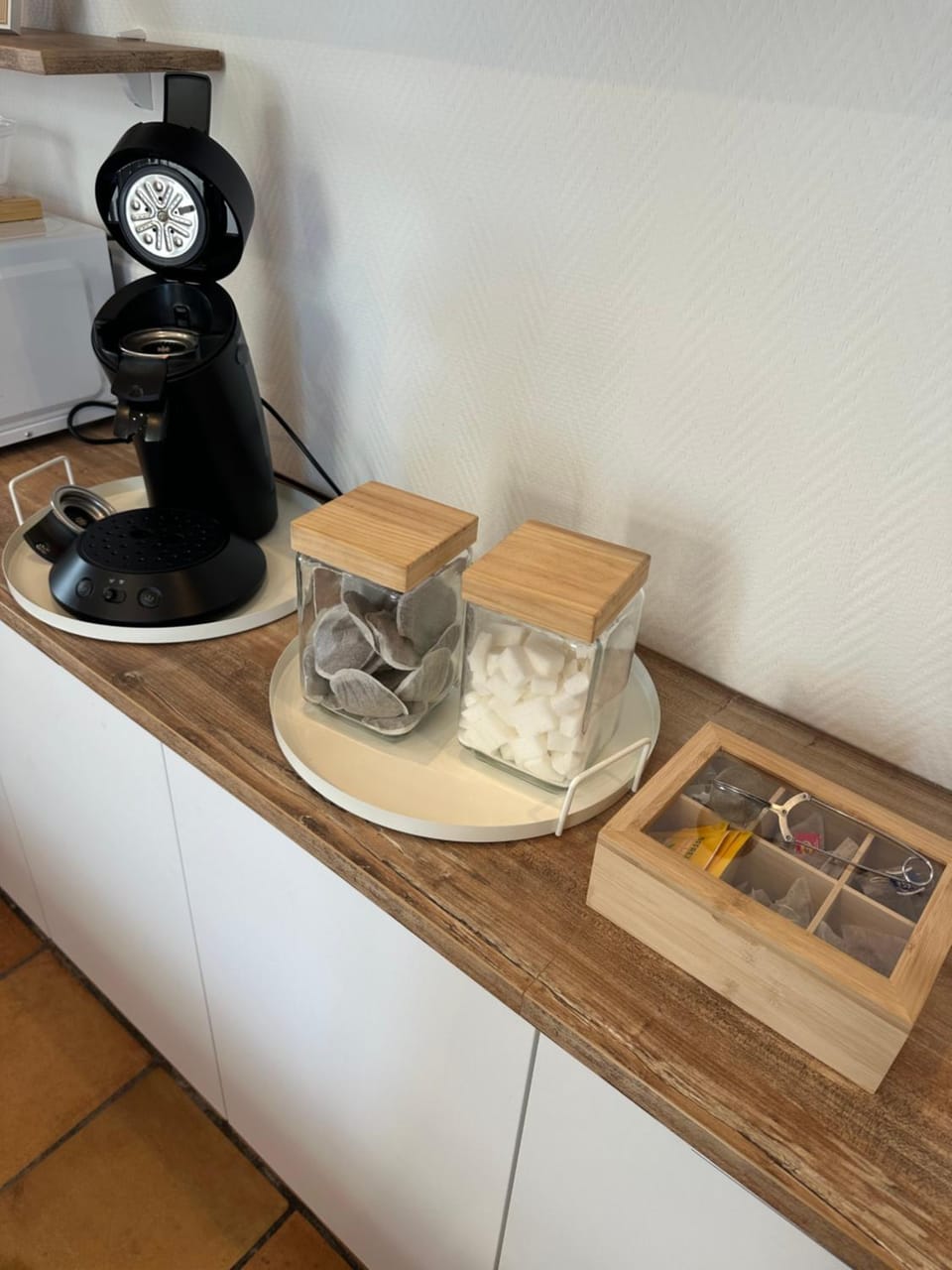 Coffee/tea facilities
