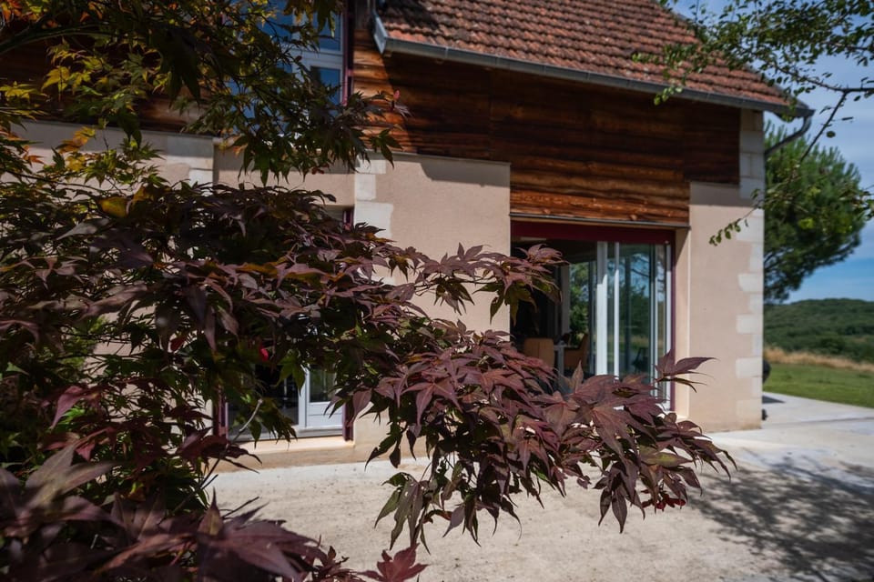 Property building, Natural landscape, Garden, Garden, Garden view