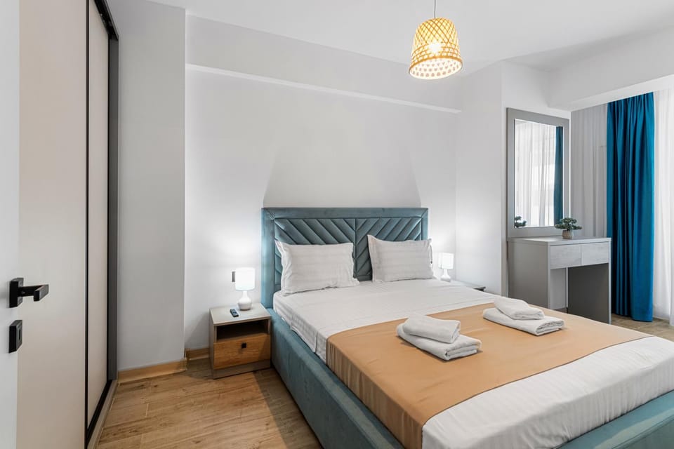 Bed, Bedroom, wardrobe