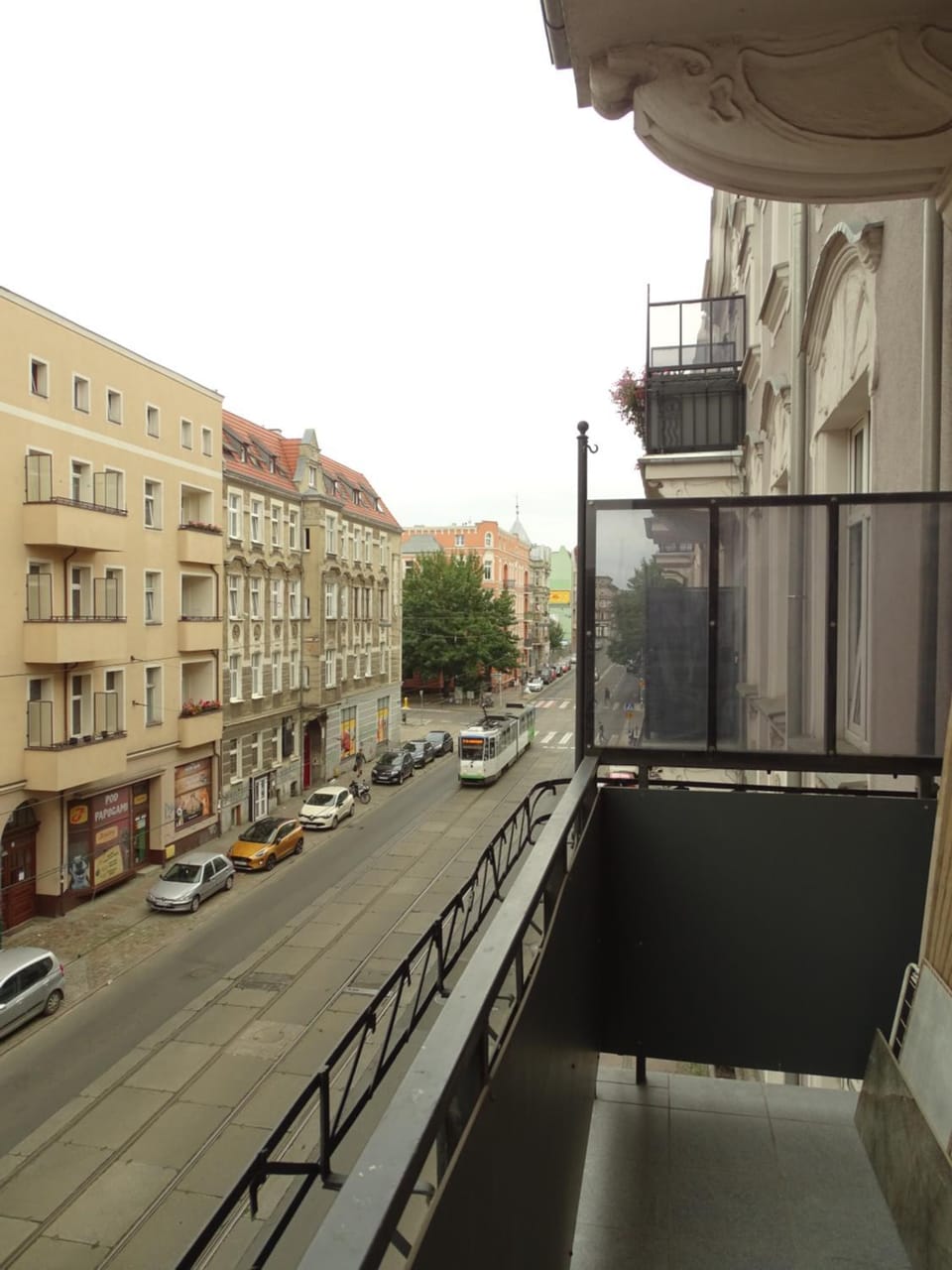 Neighbourhood, View (from property/room), Balcony/Terrace, Street view, Location