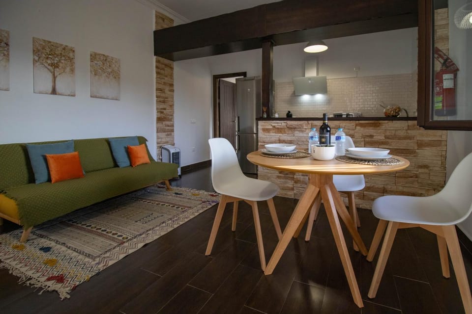 Kitchen or kitchenette, Living room, Seating area