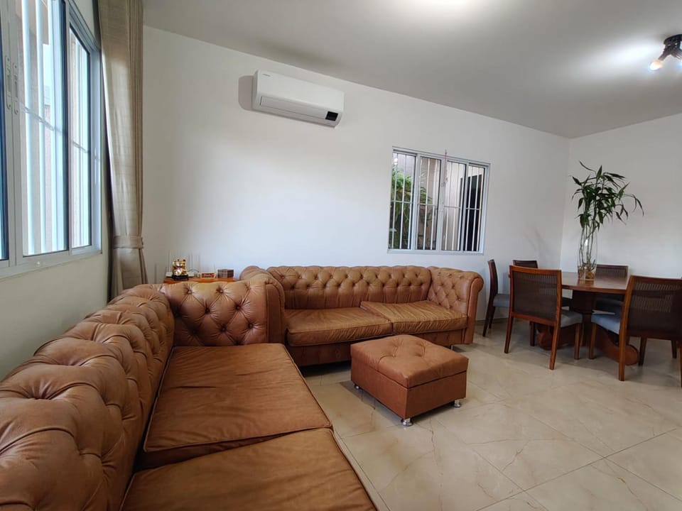 Casa de 3 quartos com ares-condicionados Vacation rental in Campo Grande
