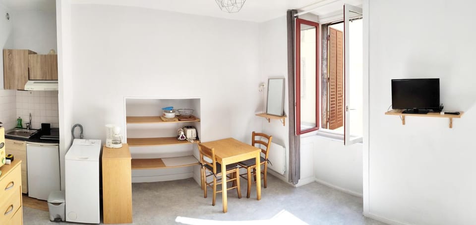 STUDIO Centre Ville Apartment in Aurillac