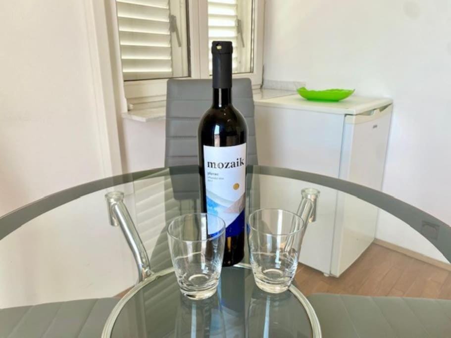 Charming 1-Bed Apartment Near Arena and Centre Apartment in Pula