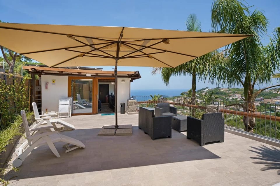 Villa Panorama Isola di Ischia Villa in Lacco Ameno