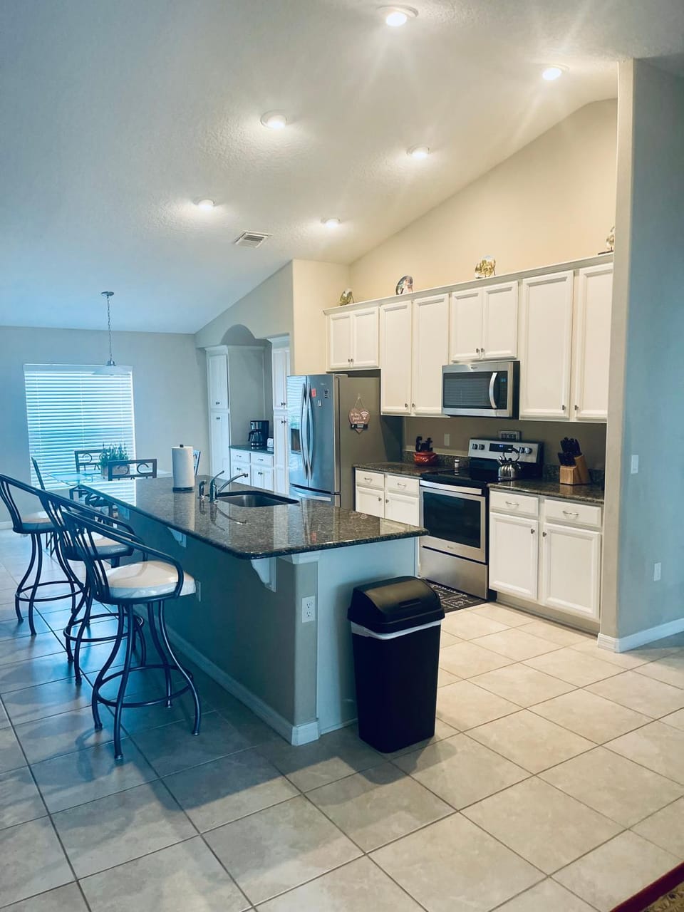 Kitchen or kitchenette, Dining area, dishwasher, oven, stove, toaster