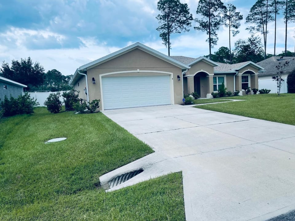 Property building, Street view