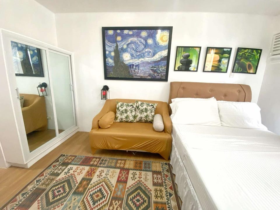Best Condo Studio in Cagayan de Oro City 14F The Loop Tower Limketkai Atrium Lucky 21 Apartment hotel in Cagayan de Oro