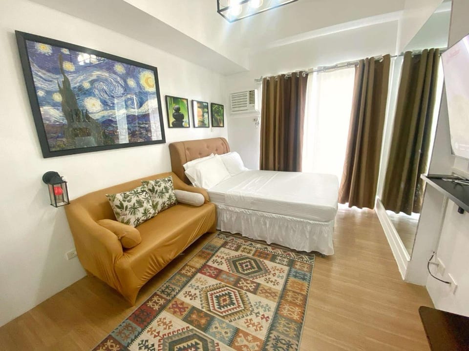Best Condo Studio in Cagayan de Oro City 14F The Loop Tower Limketkai Atrium Lucky 21 Apartment hotel in Cagayan de Oro