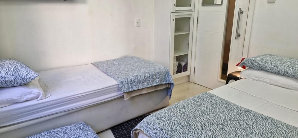 Bed, Photo of the whole room, Bedroom, locker