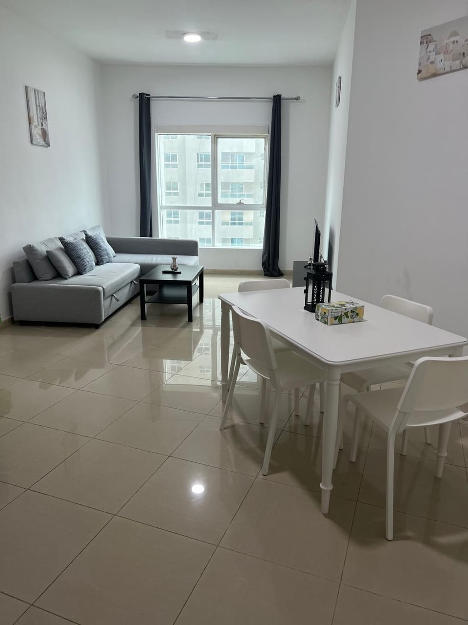 Top Rated Award Winning 1BR with Sea View Apartment in Al Sharjah