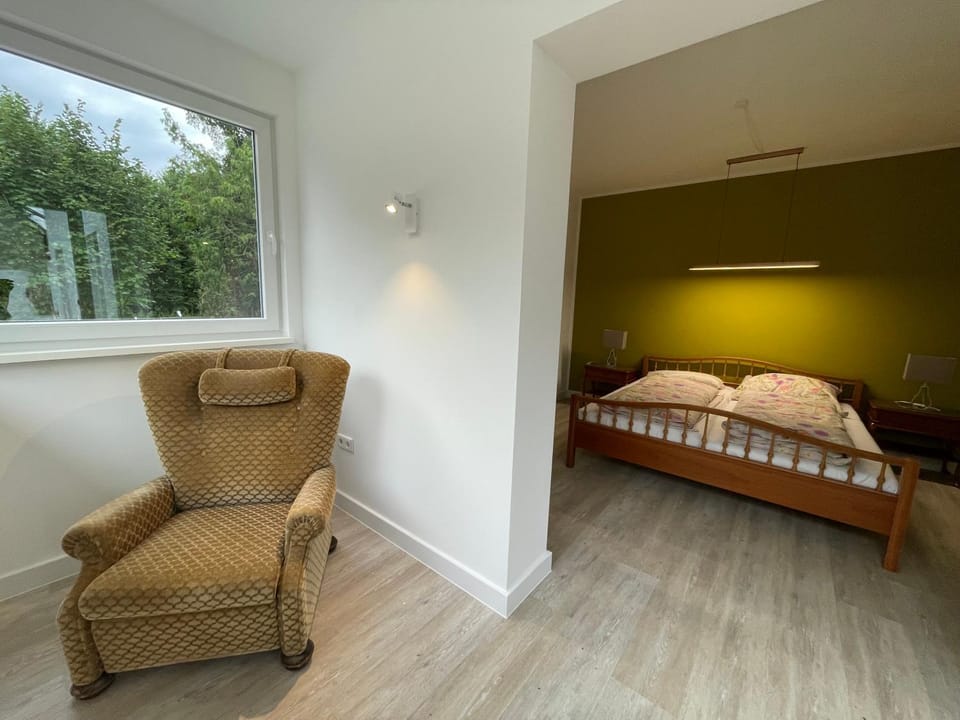 Appartement mit 2 Schlafzimmern und Terrasse Apartment in North Rhine-Westphalia
