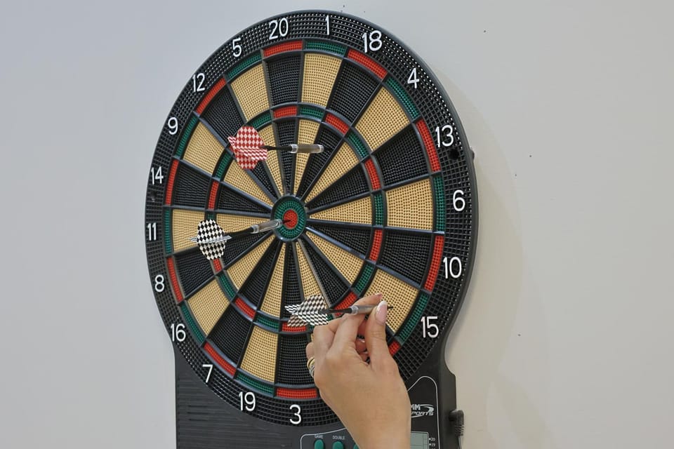 Communal lounge/ TV room, Darts