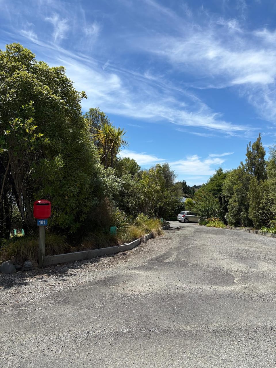 Neighbourhood, Natural landscape