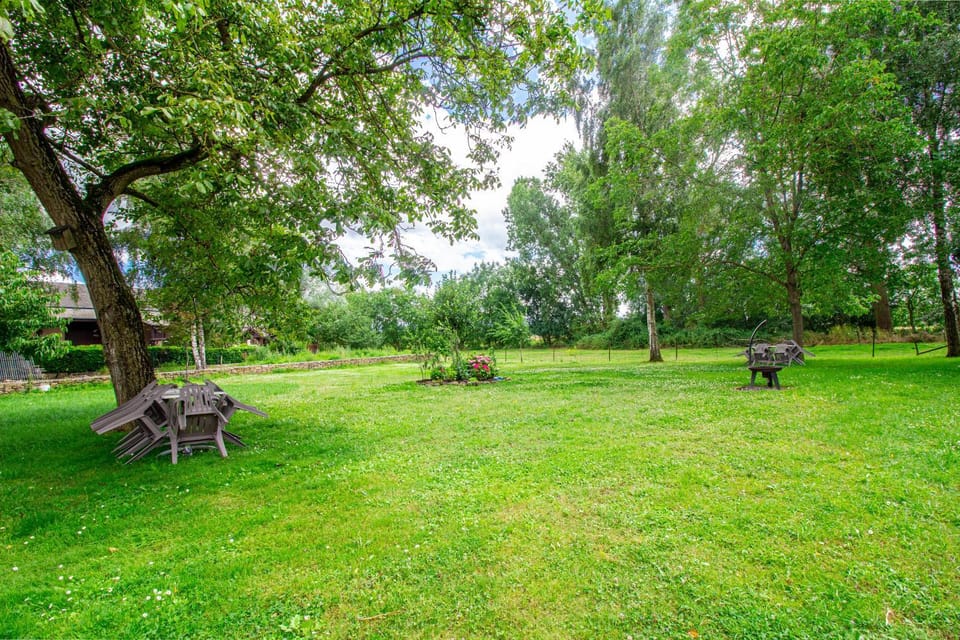 Sweet-Renoir, calme, parking privé Apartment in Luxembourg District, Luxembourg