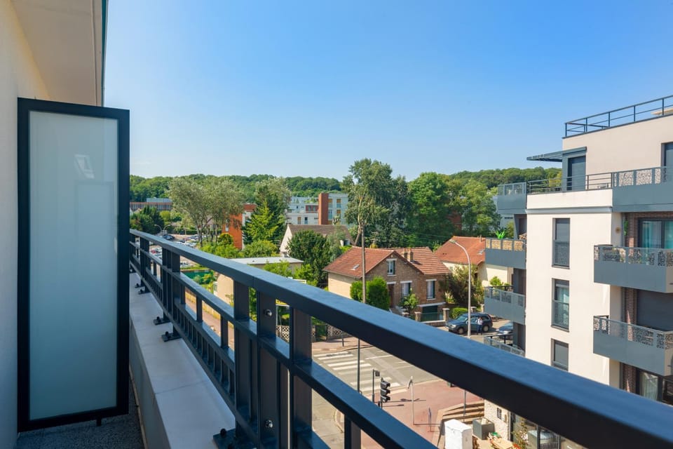 View (from property/room), View (from property/room), City view, City view