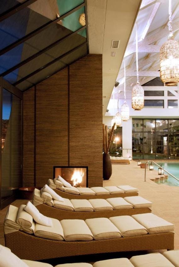 Spa and wellness centre/facilities, Swimming pool