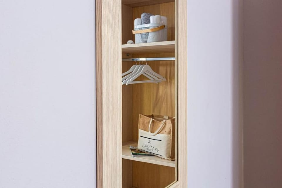 furniture, towels, wardrobe