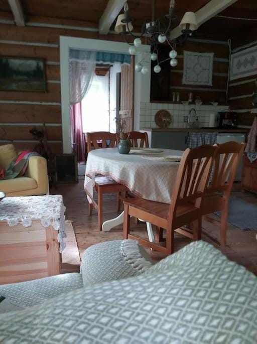 Staruszka Chata House in Lesser Poland Voivodeship