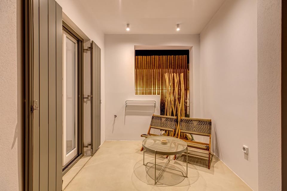 Silver Apartment Petra Apartment in Paros