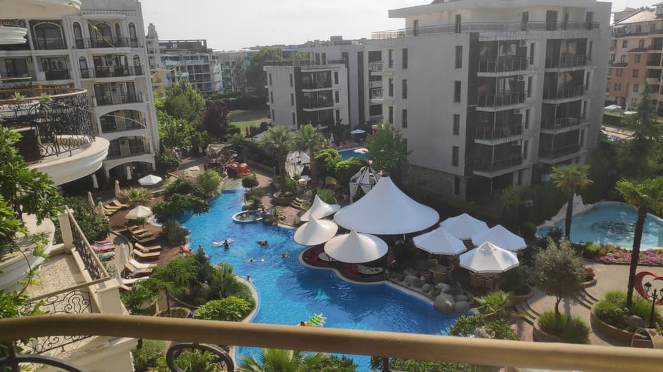 Pool view
