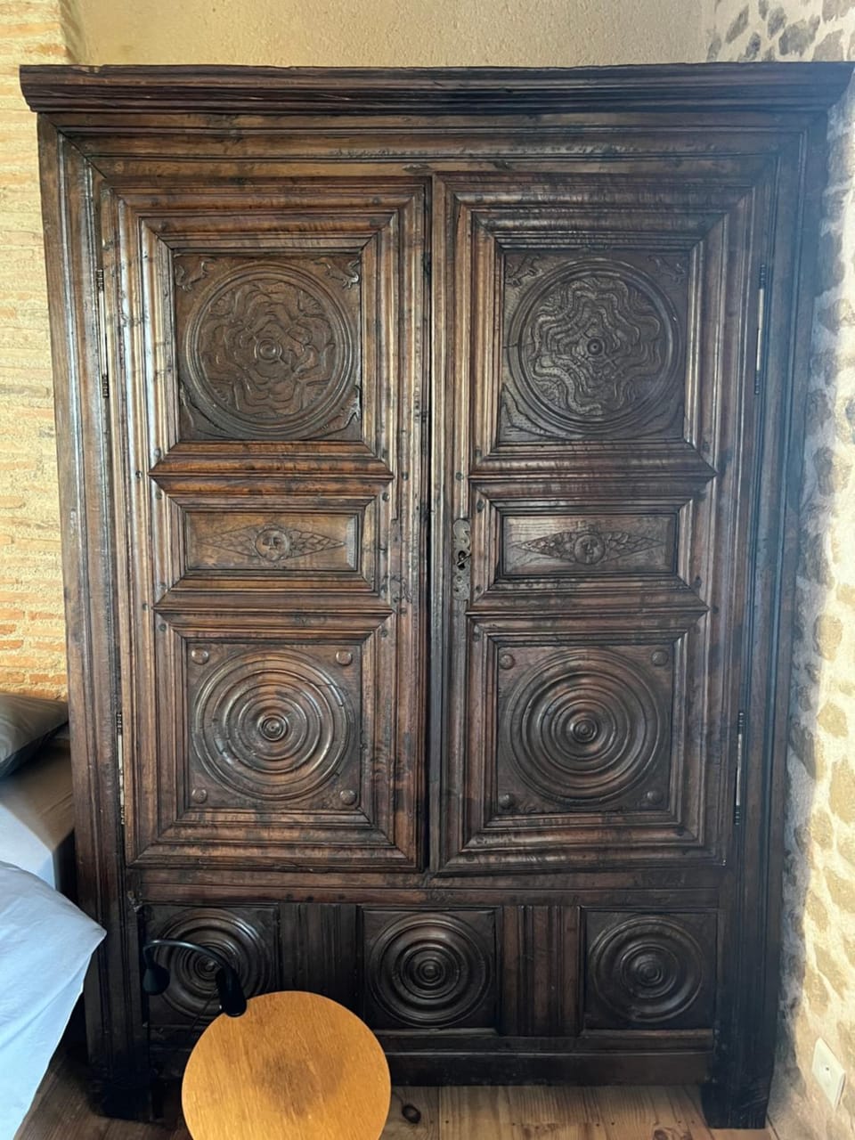 Bedroom, wardrobe