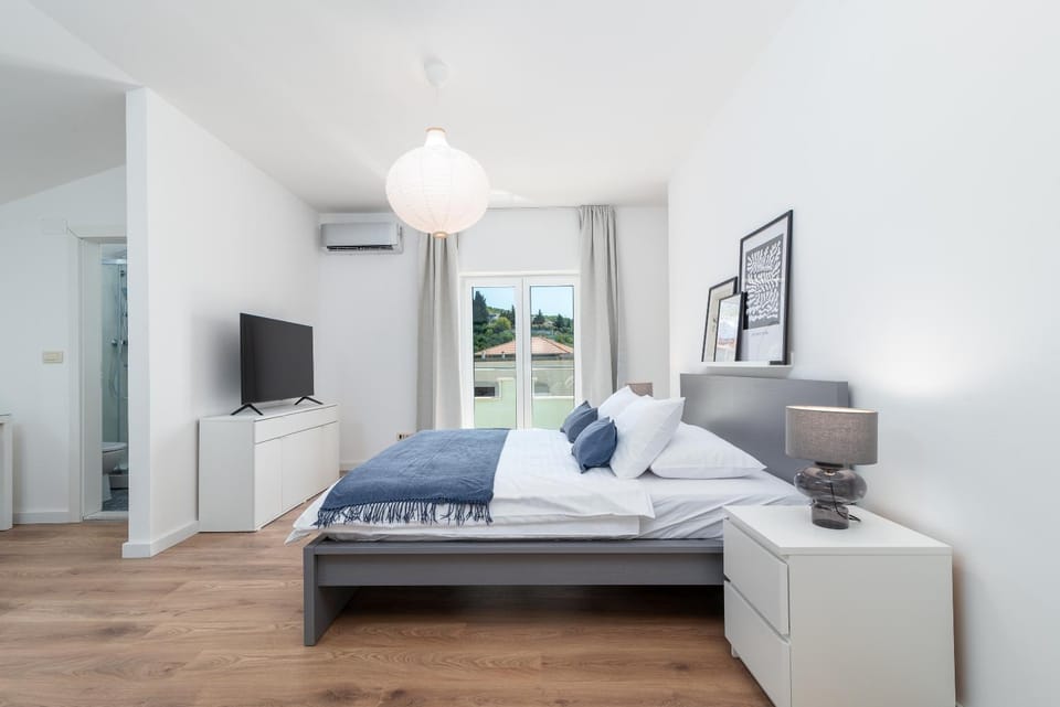 Sea view Apartment Livia Apartment in Split-Dalmatia County