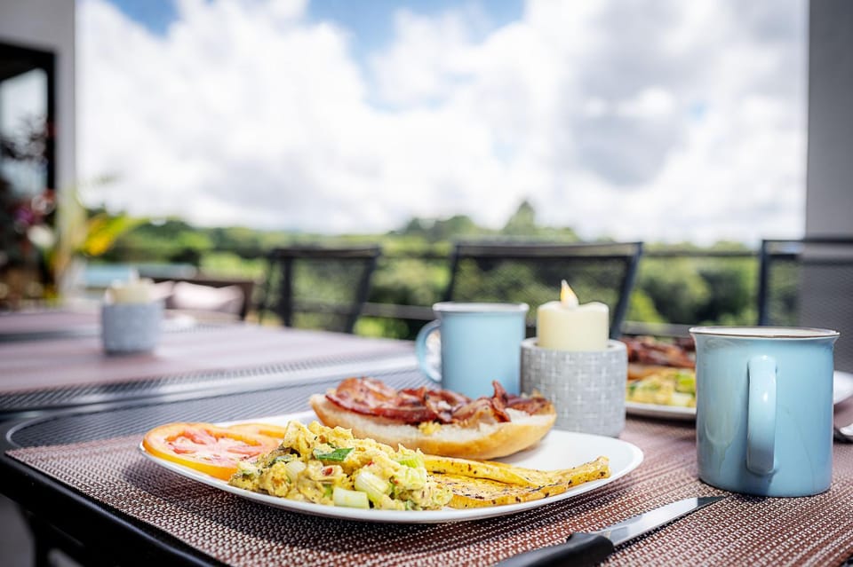 View (from property/room), Balcony/Terrace, Breakfast
