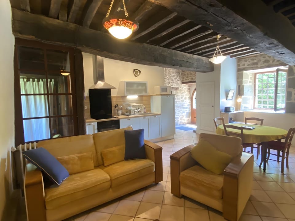 Property building, Living room