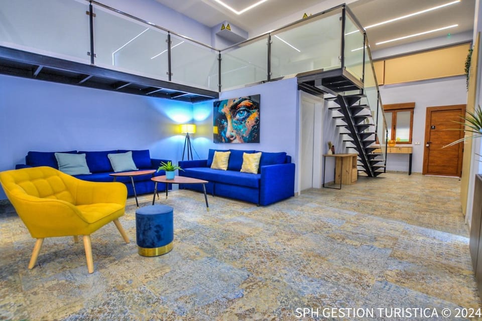 Living room, Seating area