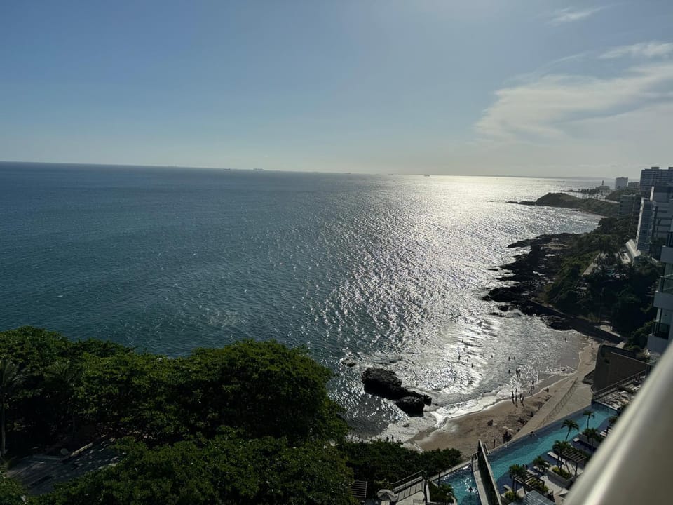 Apartamento alto padrão Salvador BC1309 Pé na Areia Vista Mar Barra Ondina Apartment in Salvador