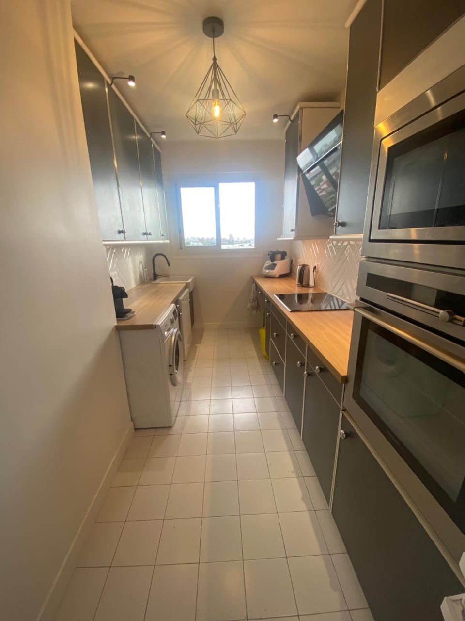 Grand Appartement avec vue Paris 180 degrés - Tour Eiffel, Sacré Coeur Apartment in Saint-Denis, France