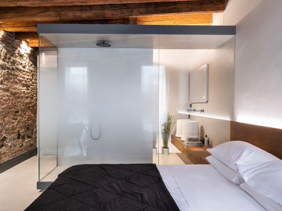 Officine Cavour CASA DEI LEONI Centro Storico Padova Apartment in Padua