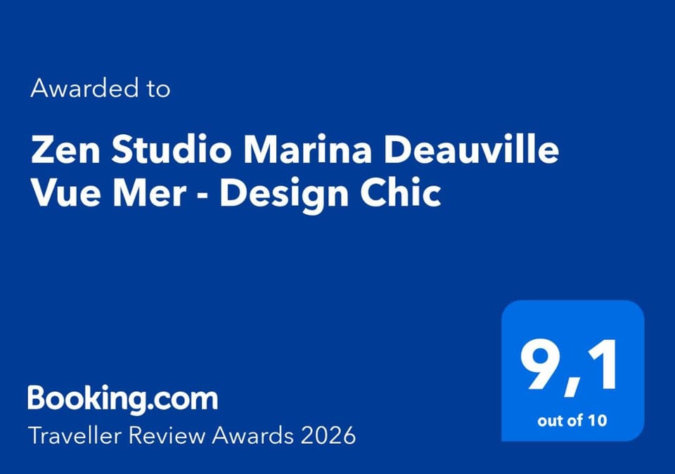Zen Studio Marina Deauville - Vue Mer - Parking Privé Apartment in Deauville