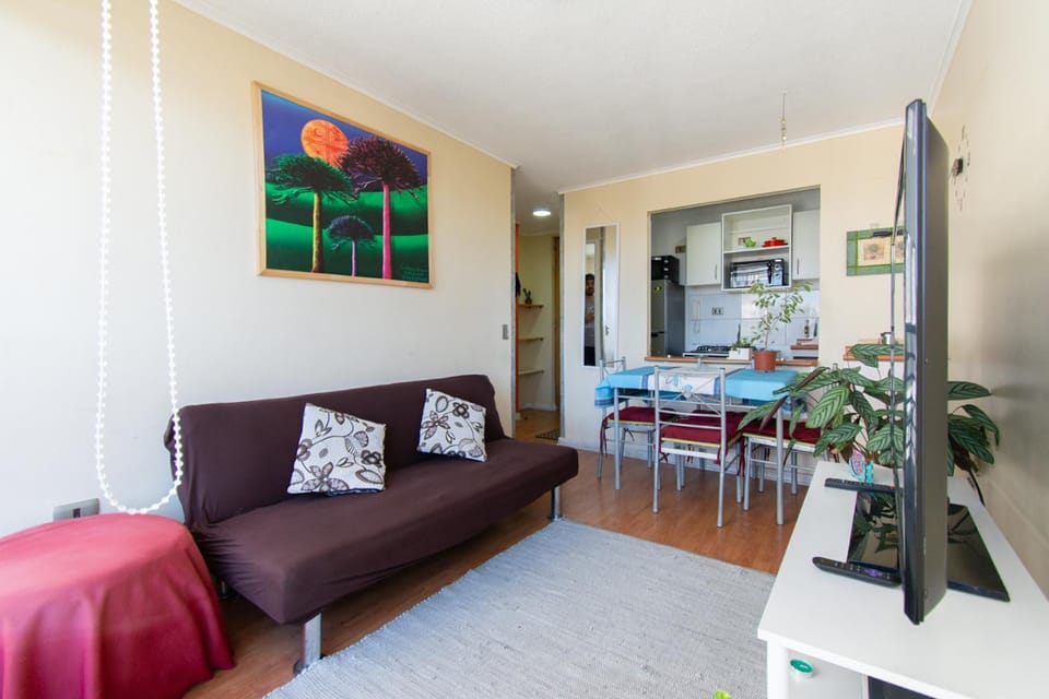 Living room, Food