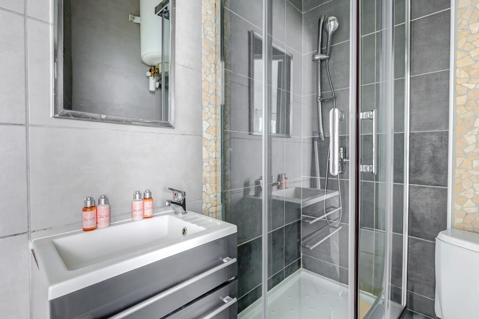 103 - Tour Eiffel - Cosy Studio Cocon pour 2 Apartment in Paris