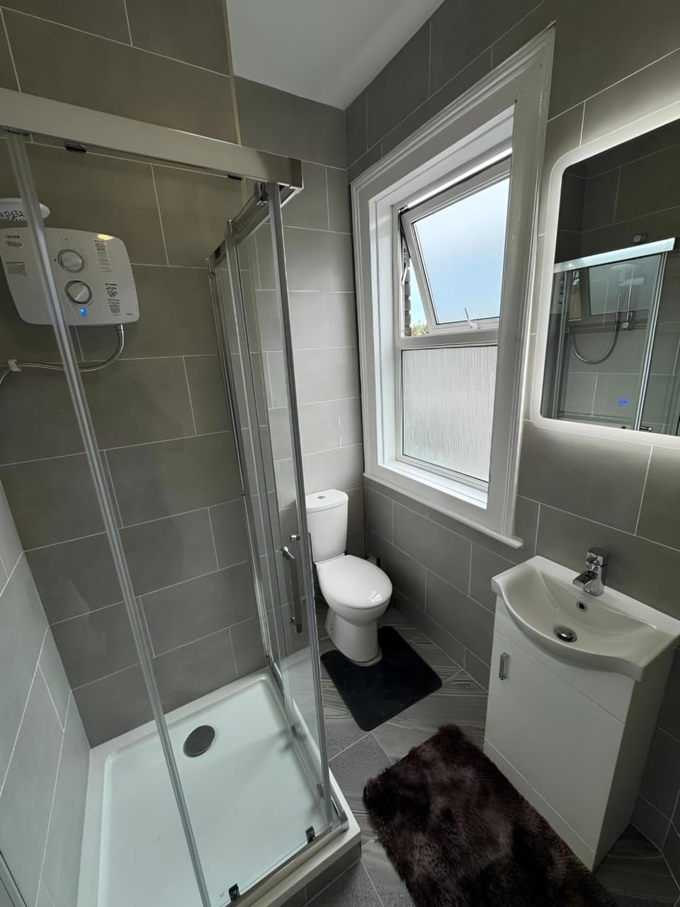 Shower, Toilet, Bathroom