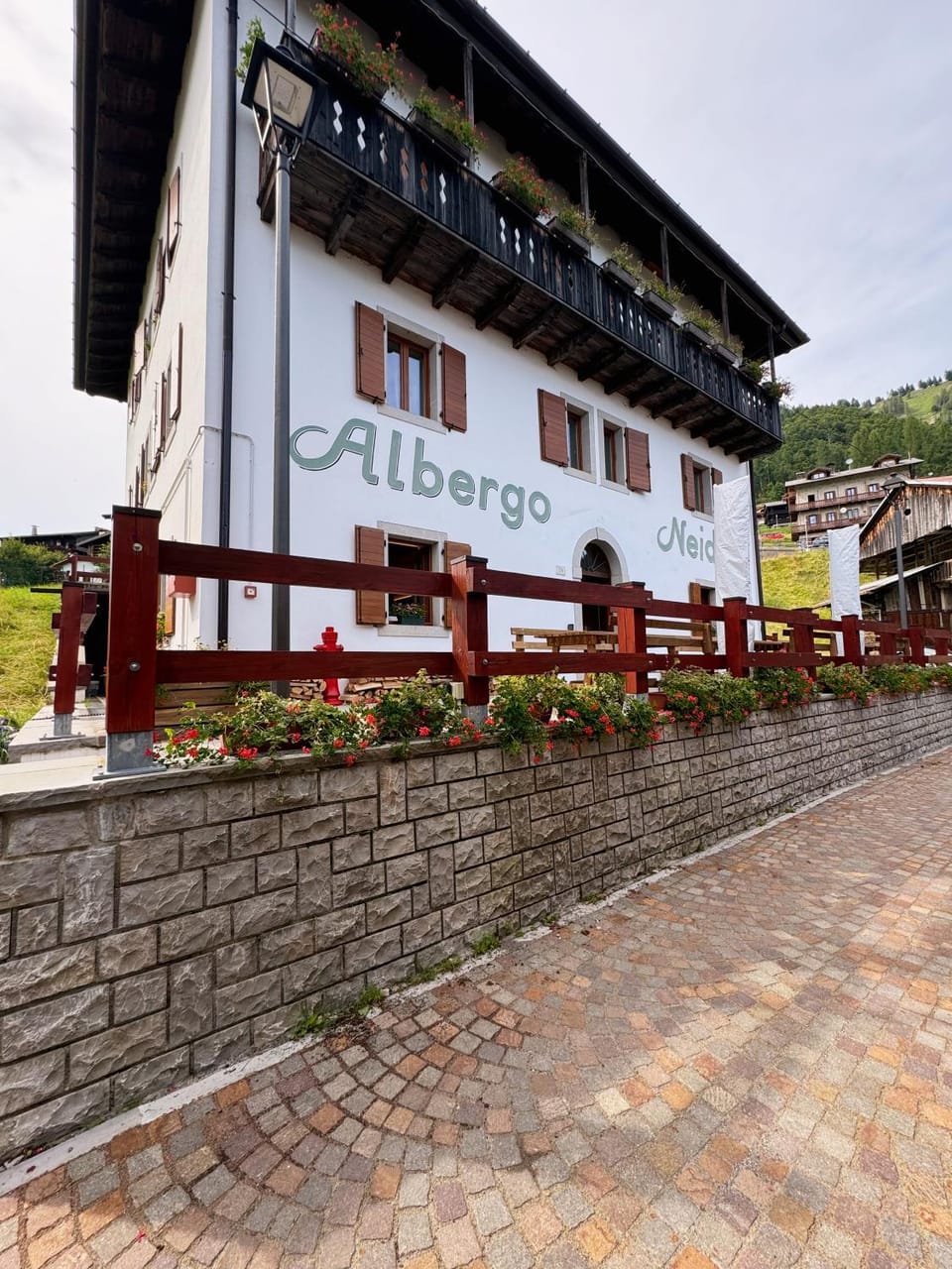 Property building, Logo/Certificate/Sign, Street view