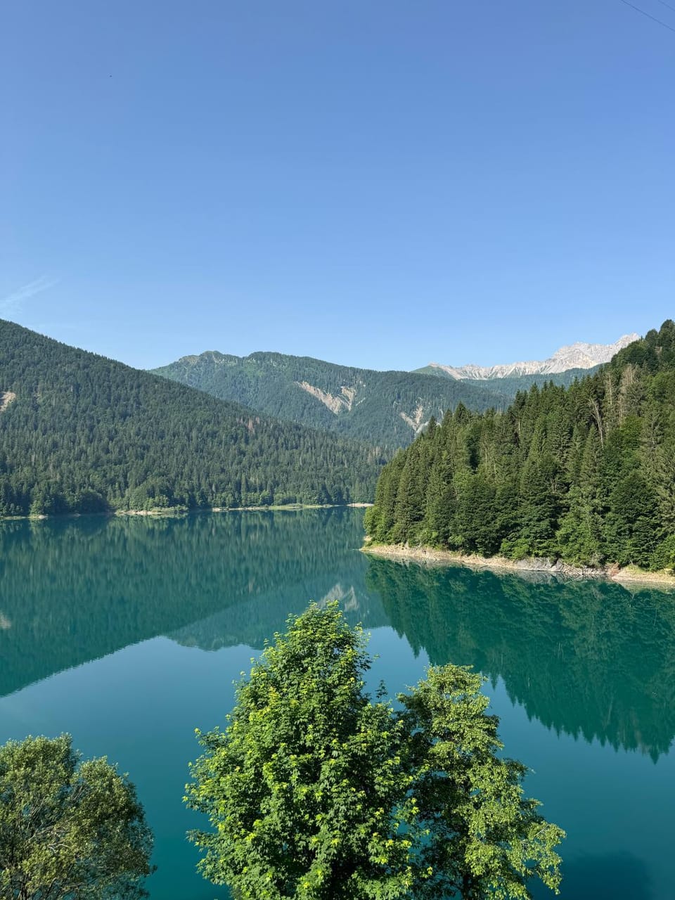 Nearby landmark, Natural landscape, Lake view, Mountain view